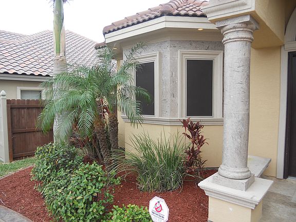 4th image of 3402 Crystal Falls Ave