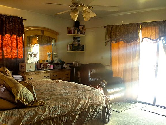 4th image of 6653 6th Ave