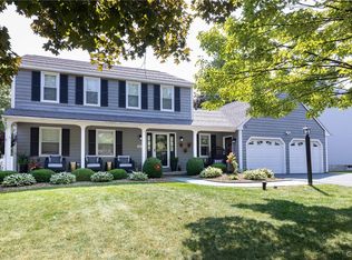 5018 Chesapeake Dr, North Syracuse, NY 13212