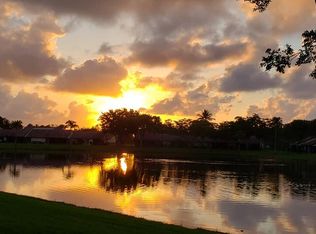 5513 Parkwalk Cir E, Boynton Beach, FL 33472