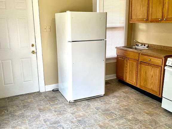 4th image of 708-10 M St #708-3