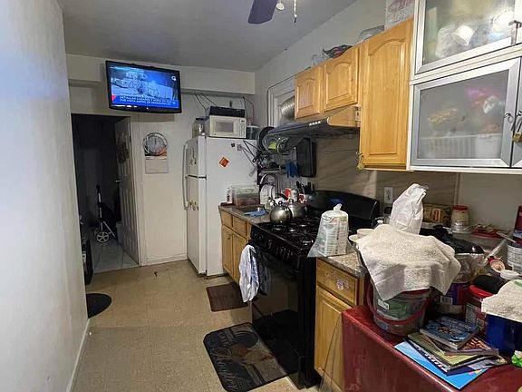 5th image of 35-26 91st St