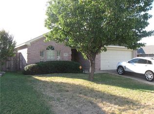 6300 Stockton Dr, Fort Worth, TX 76132