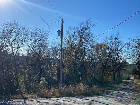 5th image of W Durant Ave
