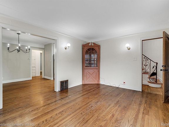 4th image of 17394 Warrington Dr