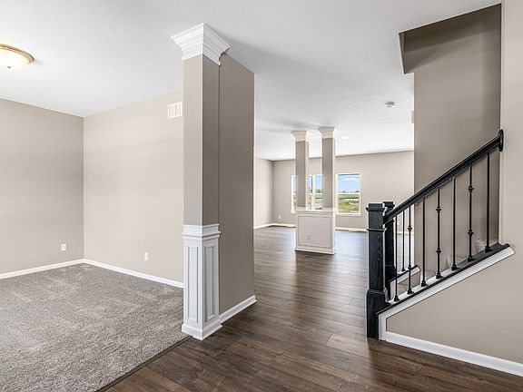 5th image of 3691 Sagebrook St