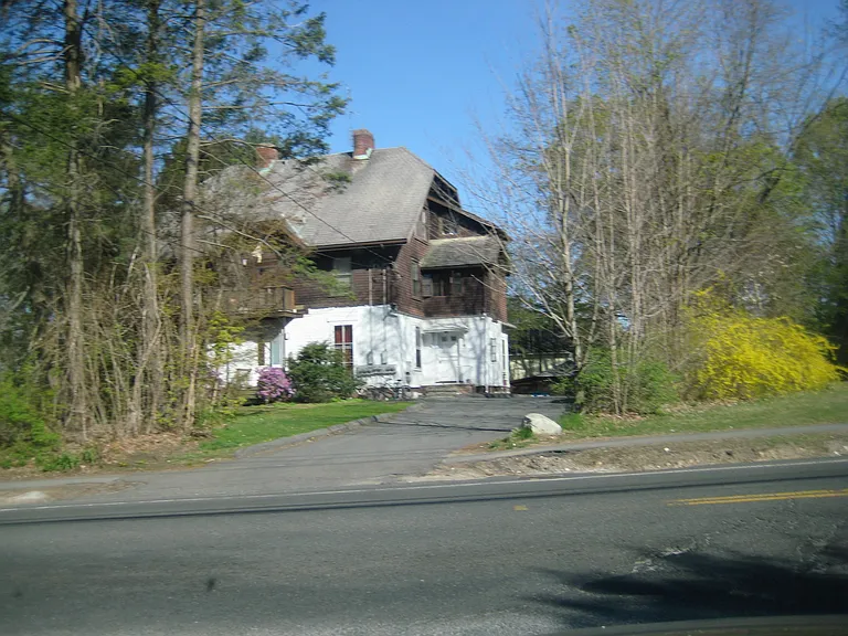 115 Northampton Rd #B — Photo 12
