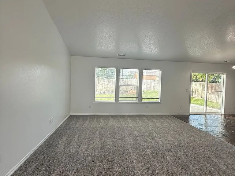 1709 W 30th Ave — Photo 22