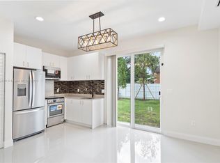 1250 NW 39th St #1250, Miami, FL 33142