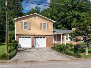 4402 Autumn Hill Dr, Stone Mountain, GA 30083
