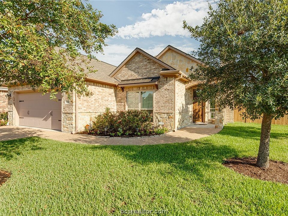 1st image of 2124 Chestnut Oak Cir