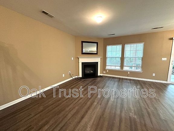 2nd image of 5150 Trump St Unit 404