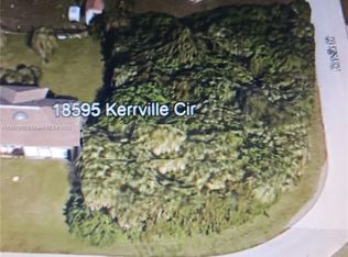 18595 Kerrville Cir, Port Charlotte, FL 33948