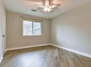 2107 Eastland St, League City, TX 77573