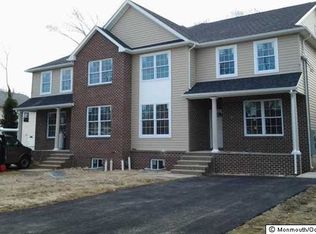 202 E 7th St, Lakewood, NJ 08701