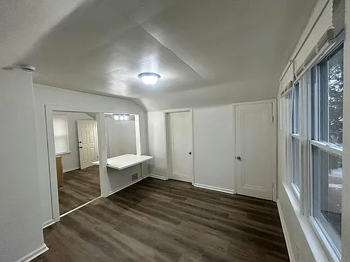 18095 Goulburn Ave Photo 1