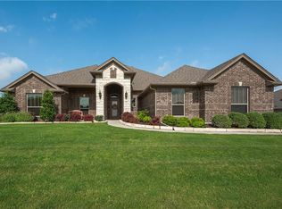 332 Andrews Ct, Hudson Oaks, TX 76087
