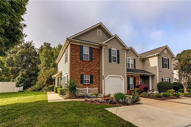 1st image of 9009 Cinnabay Dr #43
