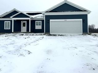 6852 Knickerbocker Rd, Ontario, NY 14519