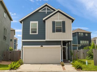 2002 Groveland Glen Dr, Houston, TX 77051