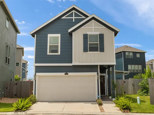 2002 Groveland Glen Dr, Houston, TX 77051