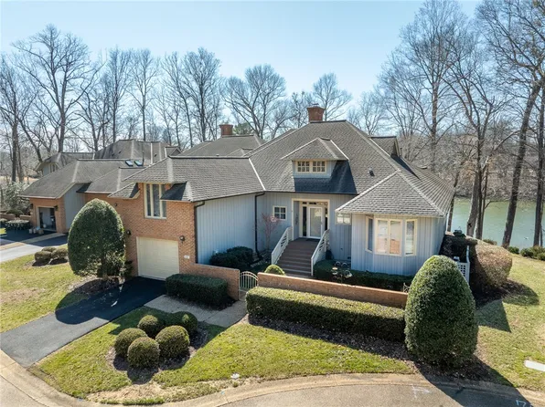 224 Warehams Poin, Williamsburg, VA 23185