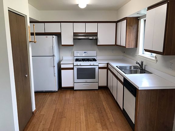 2nd image of 20822 W Ardmore Cir