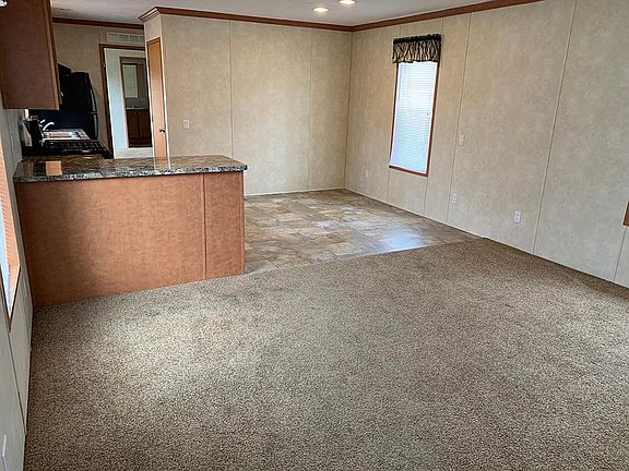 3rd image of 22 N Hiawatha Cir #22NH
