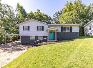 2618 Valley Crst, Poplar Bluff, MO 63901