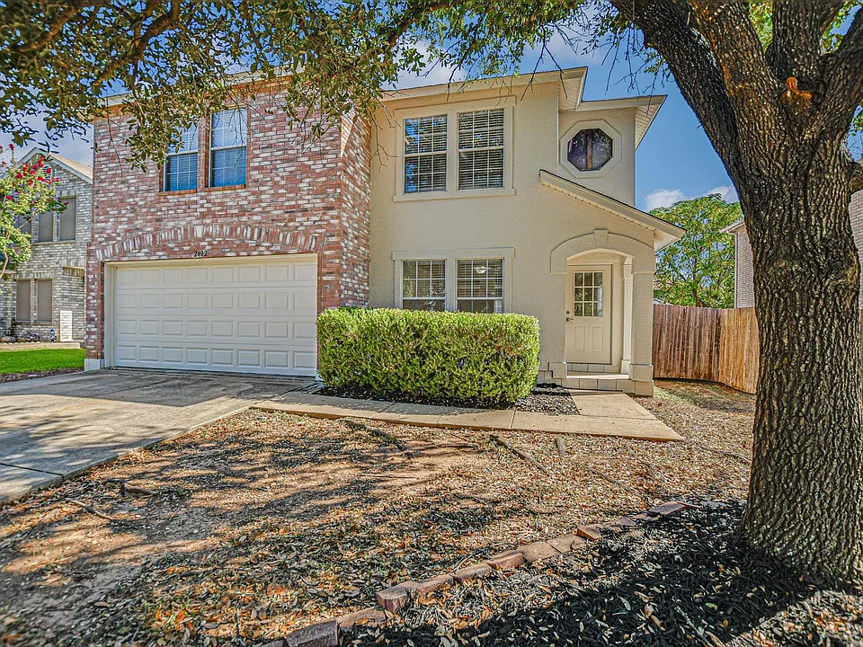 2402 Byfield Dr