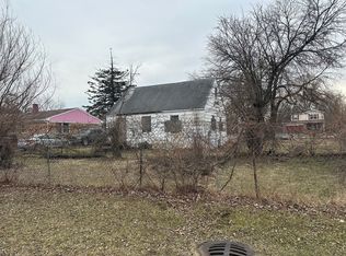 3744 W 137th St, Robbins, IL 60472