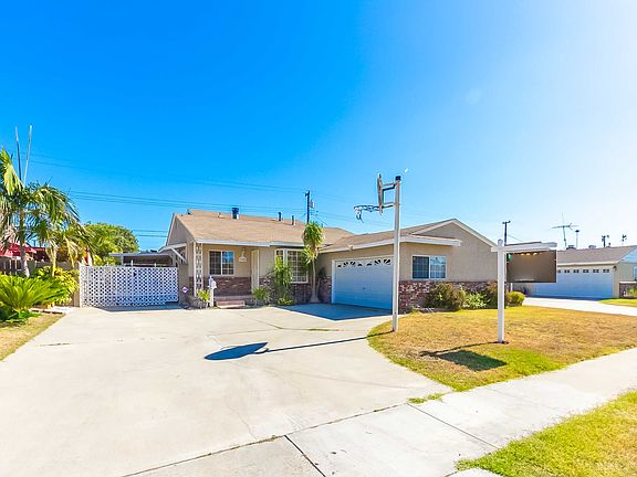 2nd image of 7903 Adams Way