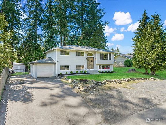 3rd image of 16612 62nd Ave W #A