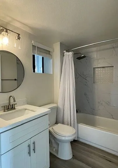 923 Lotus Cir — Photo 24