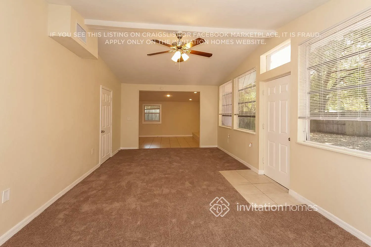 3450 Dover St Sarasota, FL 34235 — Photo 3
