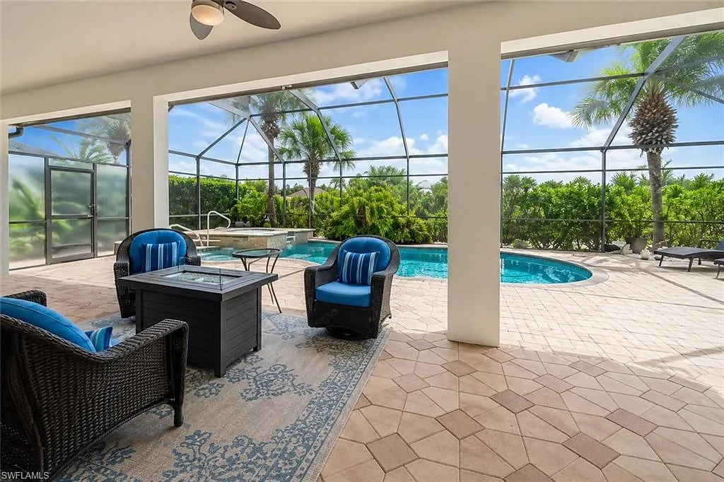 3 bed, 2.5 bath, 2582 sqft, $9,500 — Photo 3