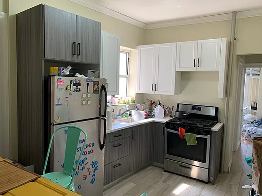 Rented by Premier Metro Realty Corp | media 17