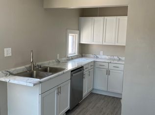 7713 W National Ave, Milwaukee, WI 53214