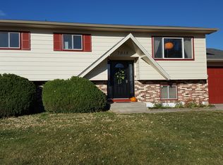 7018 Manhattan Ln, Cheyenne, WY 82009