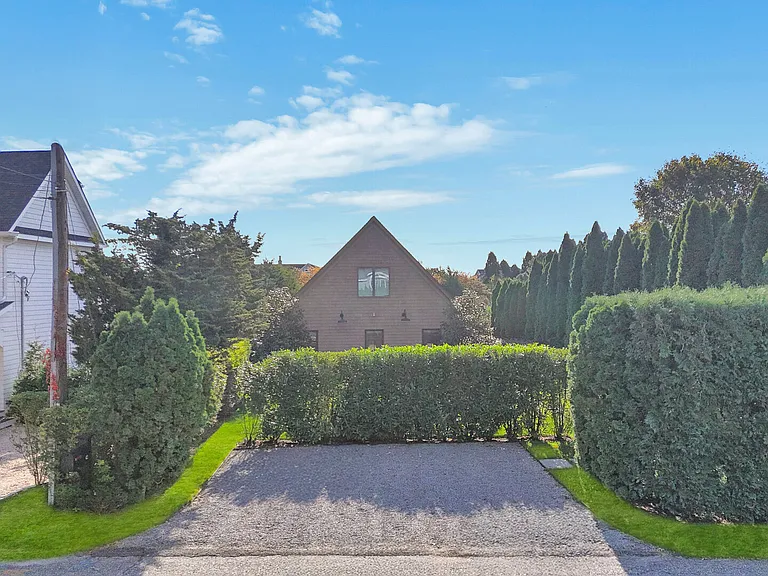 42 Far Pond Rd — Photo 24