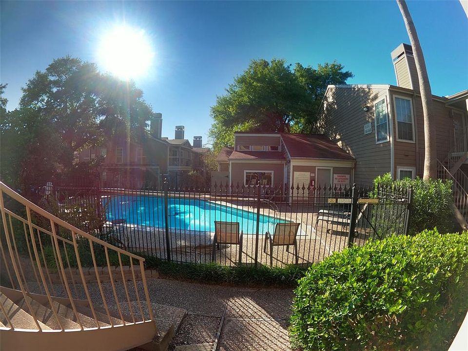 1st image of 1880 White Oak Dr APT 169