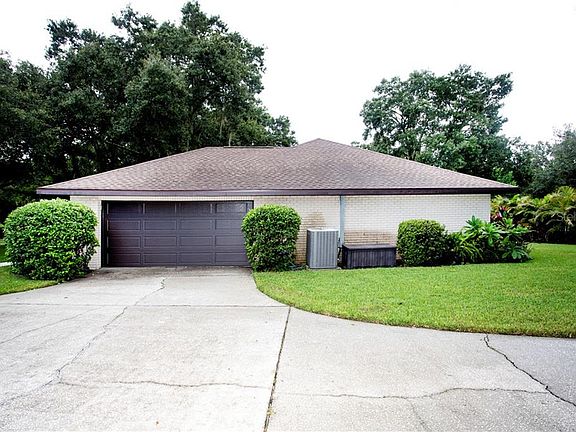 3rd image of 2538 Laurelwood Ln