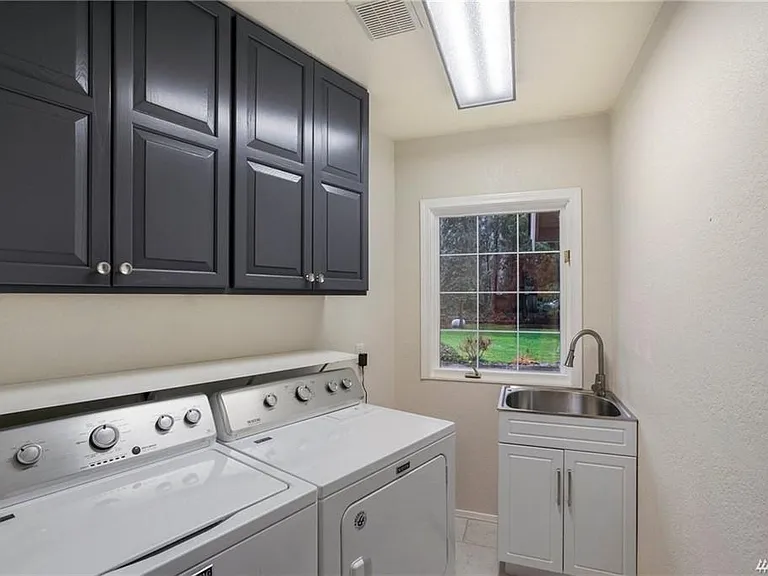 11922 Issaquah Hobart Rd SE — Photo 28