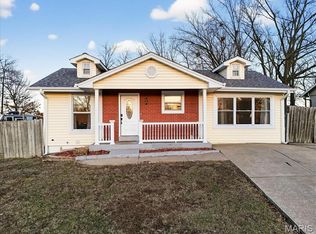 506 Roosevelt Ave, Warrenton, MO 63383