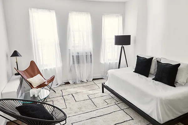 Rented by Sotheby's International Realty | media 3