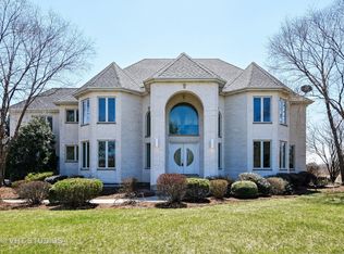 417 Lauder Ln, Inverness, IL 60067