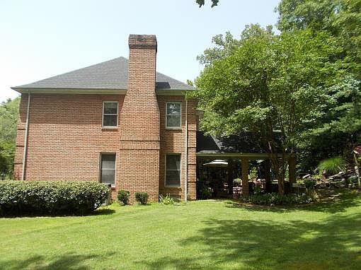 2nd image of 205 Horner Dr