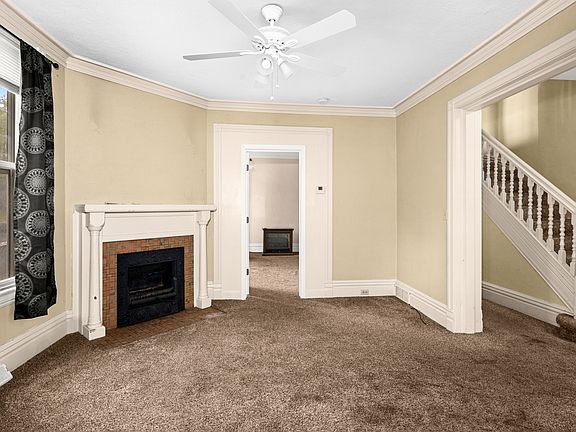 5th image of 1107 E 2nd St #A