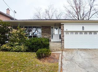 16 Wyvern Rd BASEMENT A, Toronto, ON M2K2K4