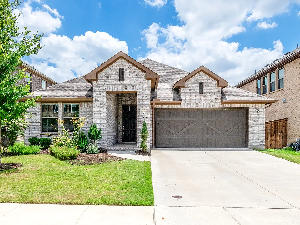528 Cattle Chute Ct